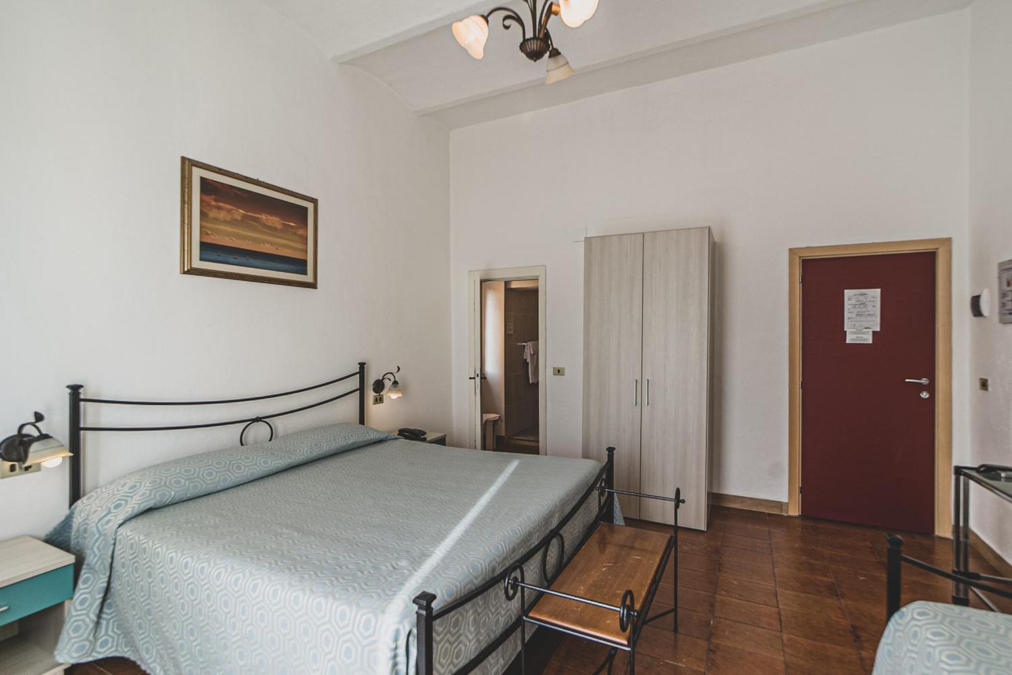 Hotel Alfiero Porto Santo Stefano  Room photo